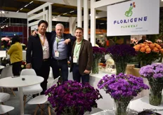 Keisuke Matsui of Suntory, Ed Groot of Fresh Chain and Cory Sanchez of Florigine Flowers. At the show, they are introducing their darkest carnation 'Moonvista' to the European market. Learn more about it on: https://www.floraldaily.com/article/9159506/blue-genes-fit-the-global-market-like-a-glove/
