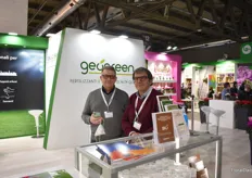 Diego de Zuani and Marco Borberini at the Geogreen stand, showcasing their fertilizers.