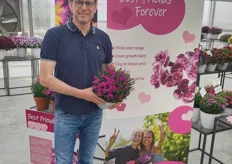 Christian Westhoff standing with their new series Dianthus Best Friends Forever. 
